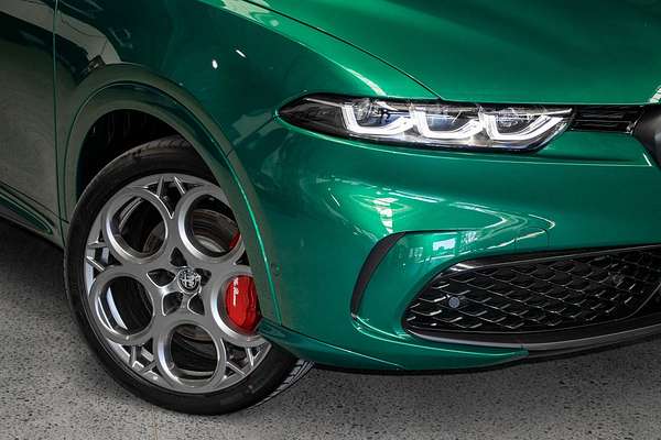 2025 Alfa Romeo Tonale Tributo Italiano Plug-In Hybrid Series 1