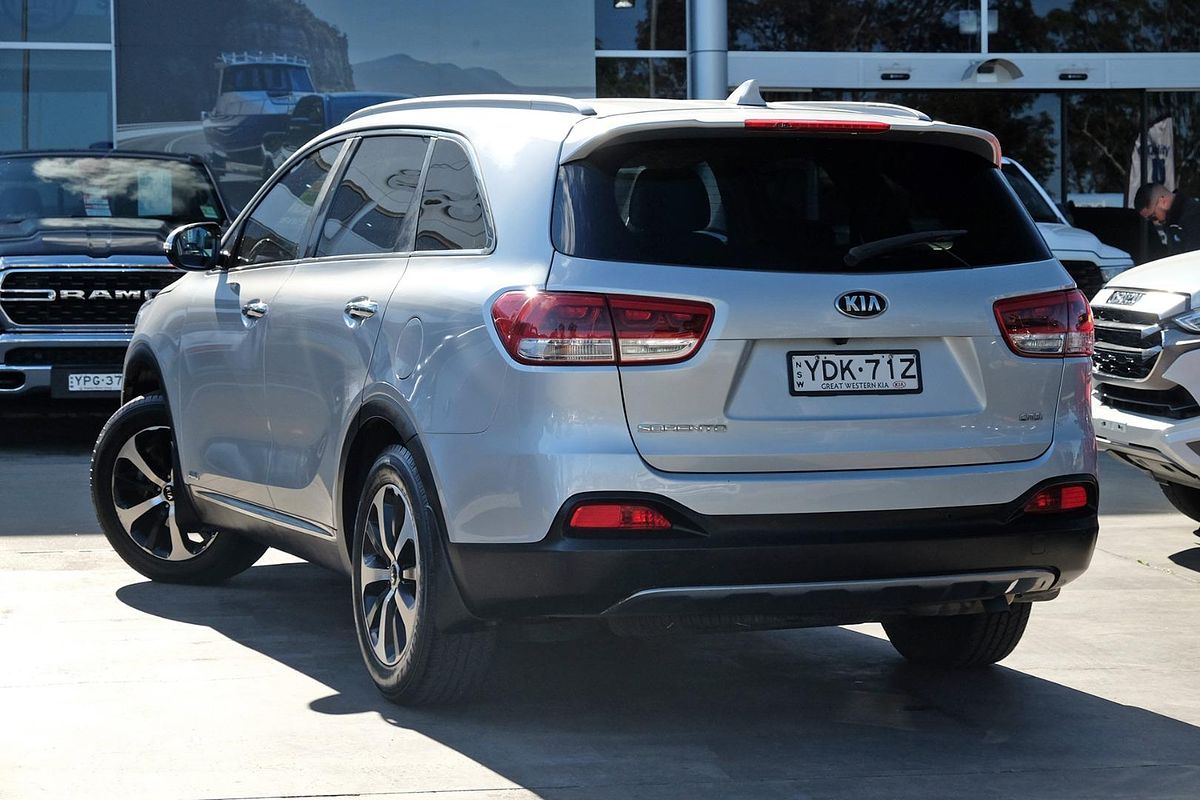 2016 Kia Sorento SLi UM