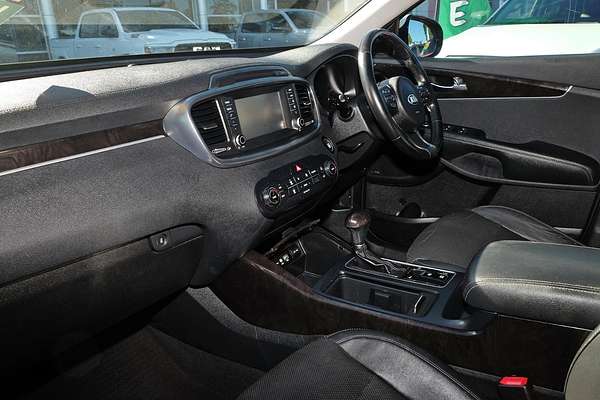 2016 Kia Sorento SLi UM