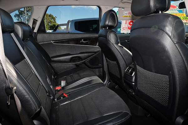 2016 Kia Sorento SLi UM
