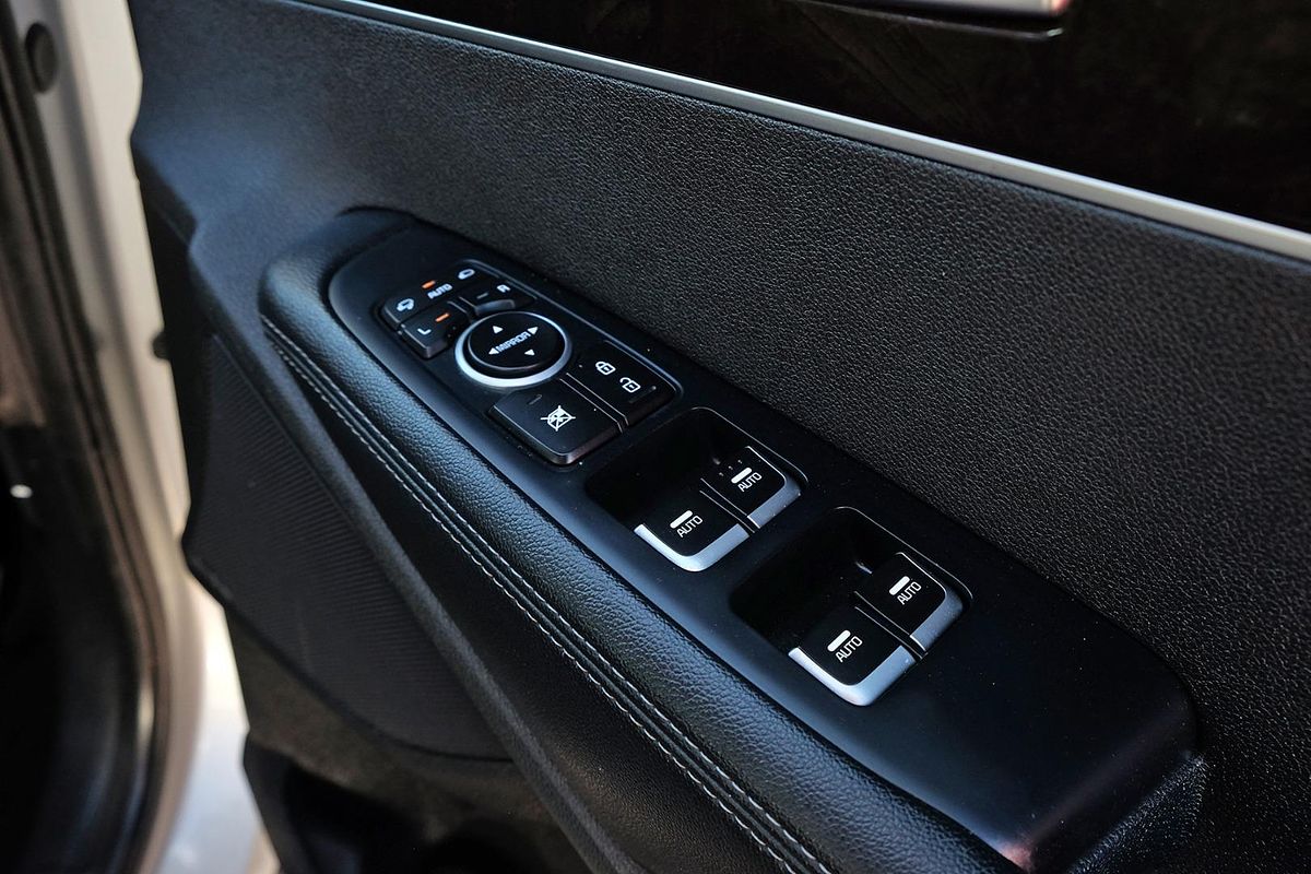 2016 Kia Sorento SLi UM