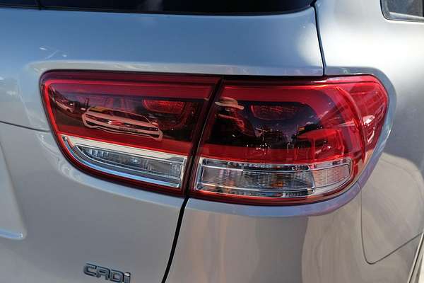 2016 Kia Sorento SLi UM