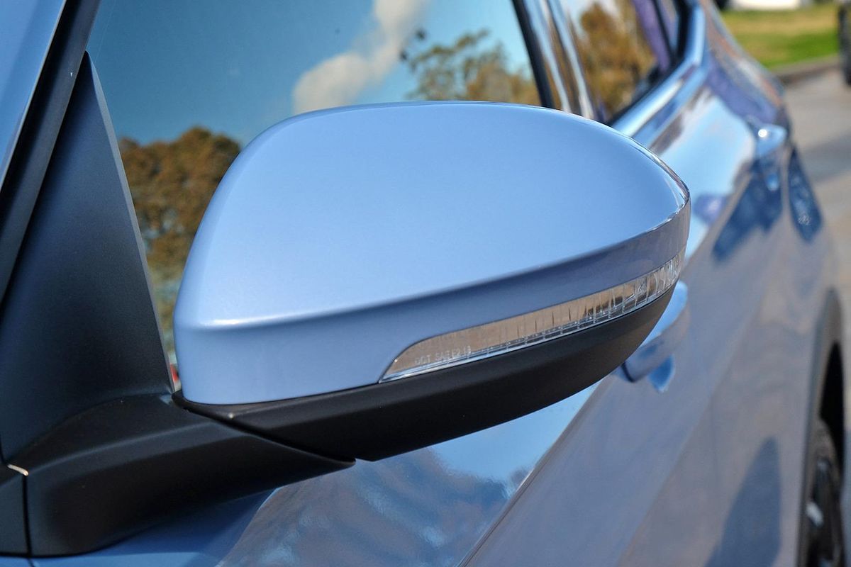 2025 Volkswagen T-Cross 85TSI R-Line D31