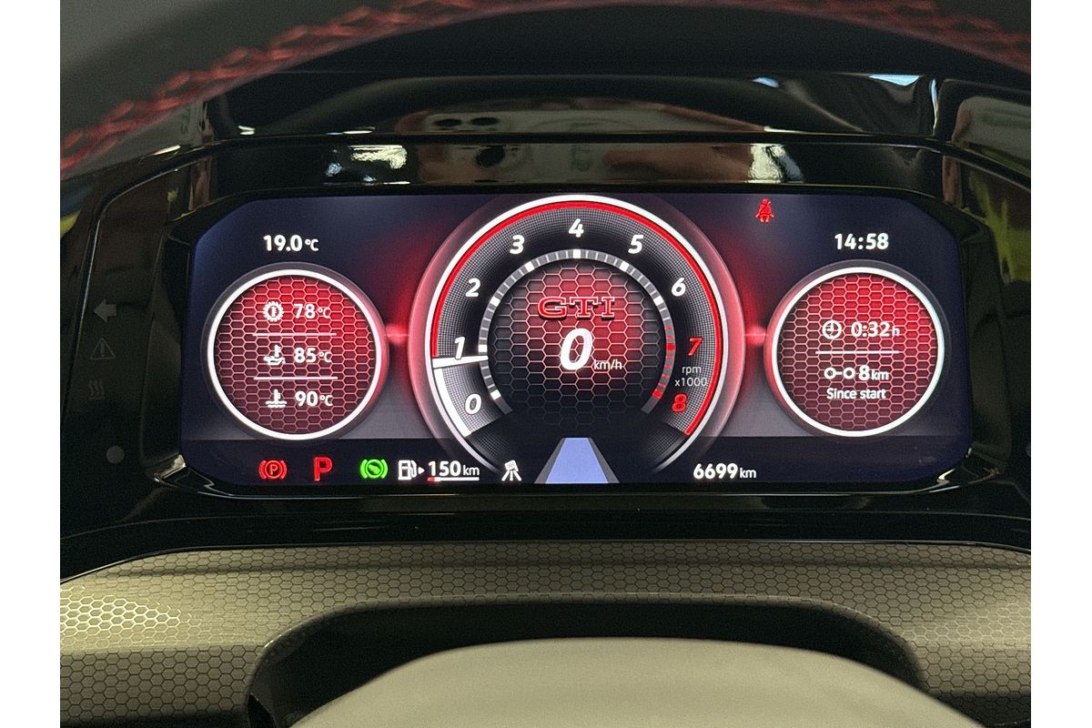 2024 Volkswagen Golf GTI 8
