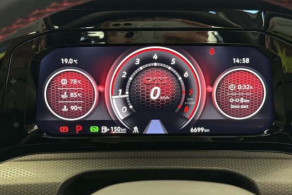 2024 Volkswagen Golf GTI 8