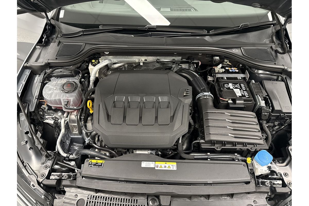 2024 Volkswagen Golf GTI 8