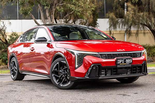 2025 Kia K4 GT-Line CL4m