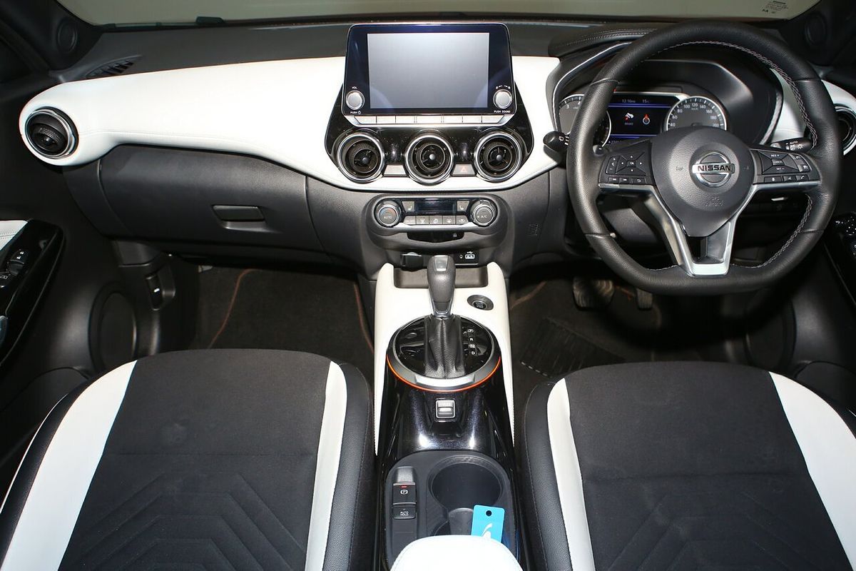 2021 Nissan JUKE ST-L F16