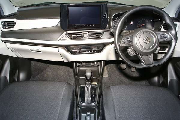 2024 Suzuki Swift Hybrid UZ