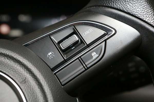 2024 Suzuki Swift Hybrid UZ