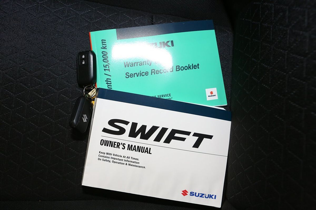 2024 Suzuki Swift Hybrid UZ