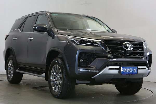 2025 Toyota Fortuner Crusade GUN156R