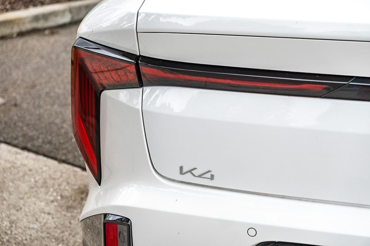 2025 Kia K4 GT-Line CL4m