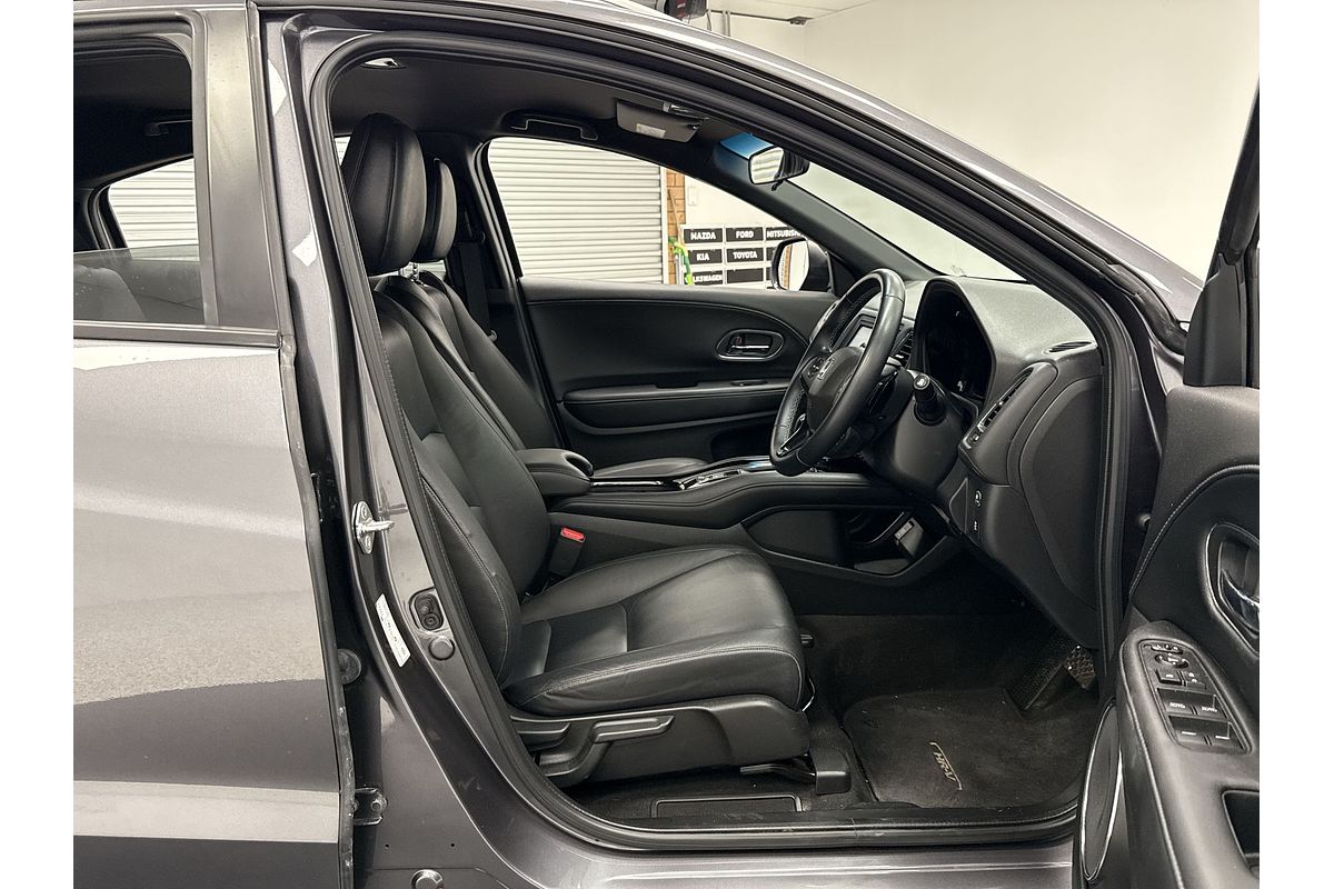 2019 Honda HR-V RS