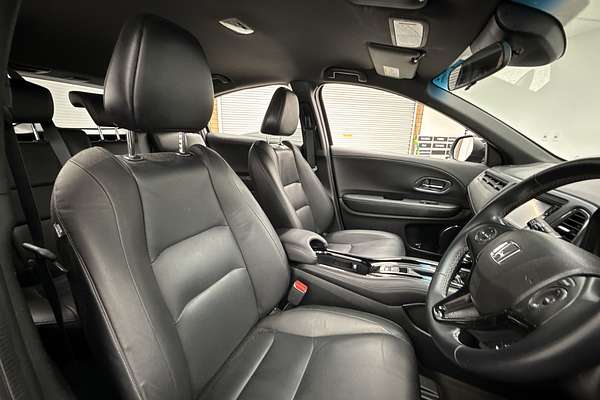 2019 Honda HR-V RS