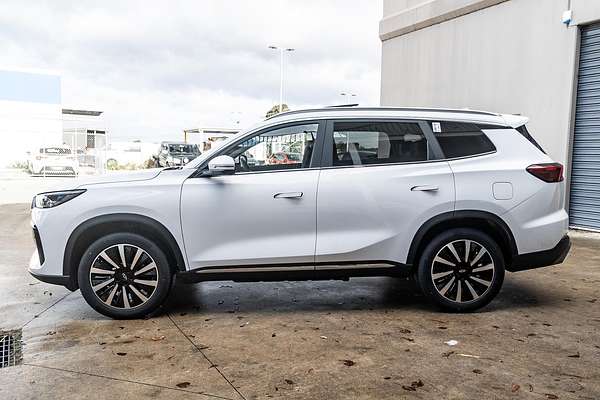 2025 Chery Tiggo 8 Super Hybrid Ultimate T31