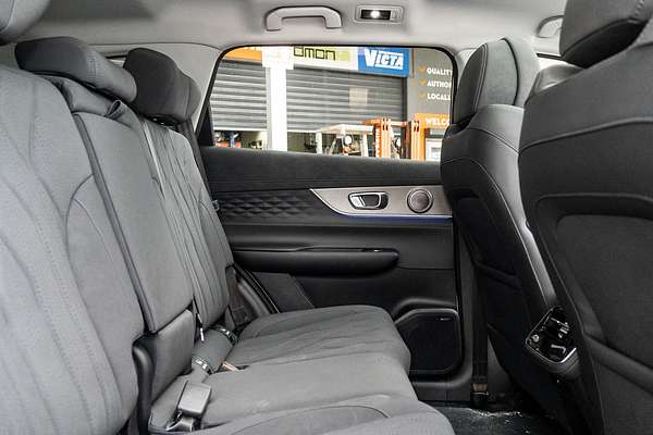 2025 Chery Tiggo 8 Super Hybrid Ultimate T31