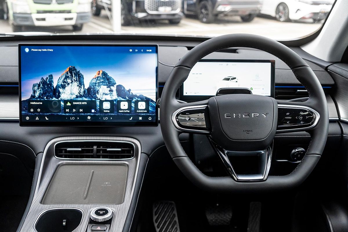 2025 Chery Tiggo 8 Super Hybrid Ultimate T31