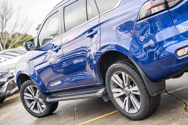 2023 Isuzu MU-X LS-T