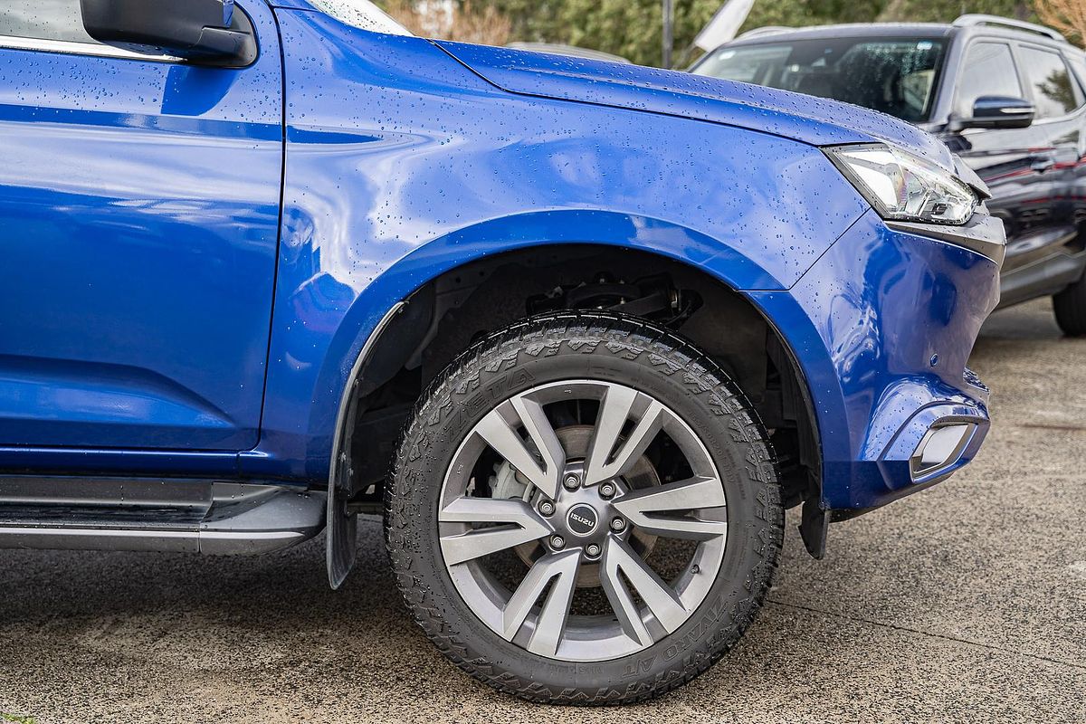 2023 Isuzu MU-X LS-T