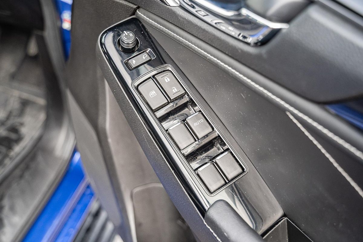 2023 Isuzu MU-X LS-T