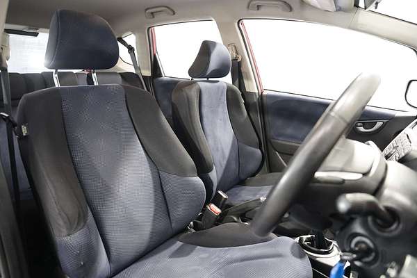 2013 Honda Jazz Vibe GE
