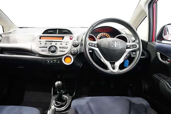 2013 Honda Jazz Vibe GE