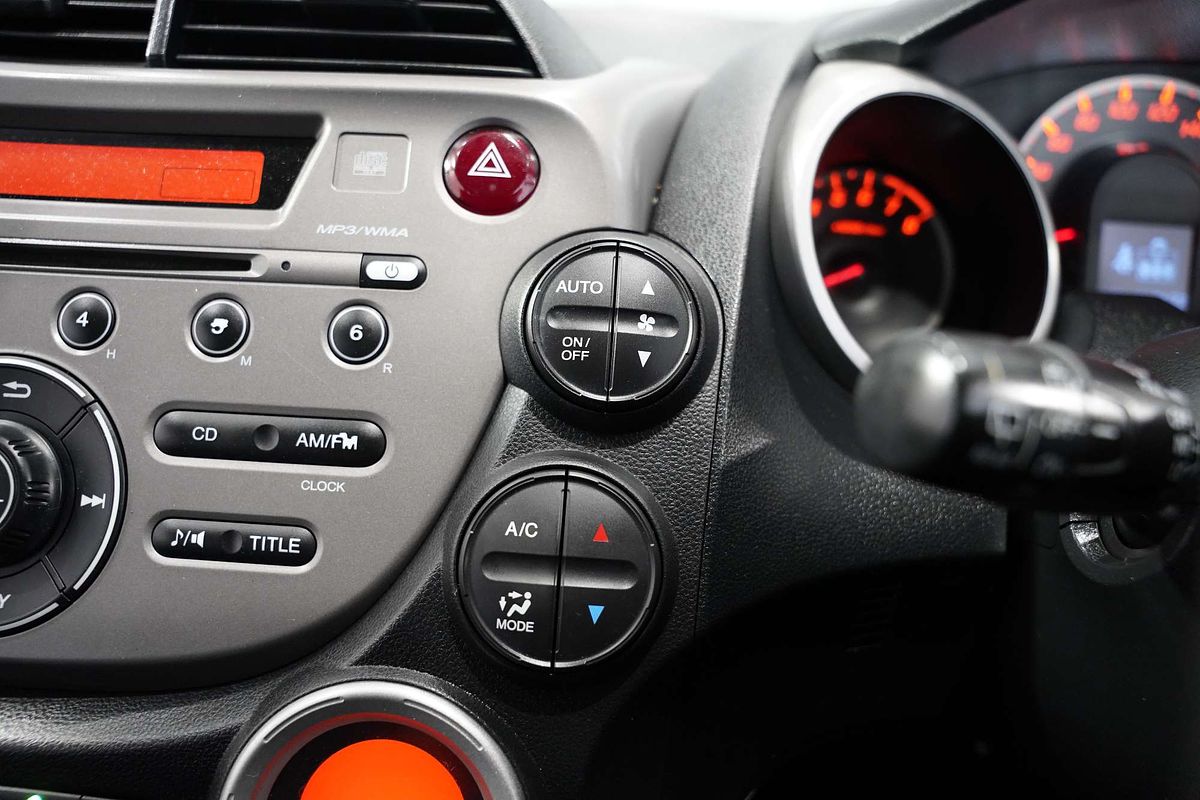 2013 Honda Jazz Vibe GE