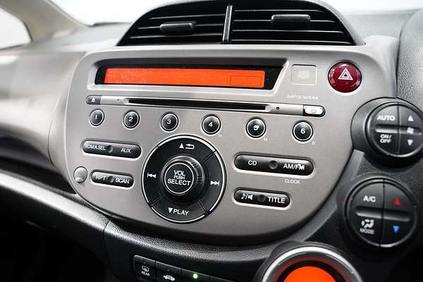 2013 Honda Jazz Vibe GE