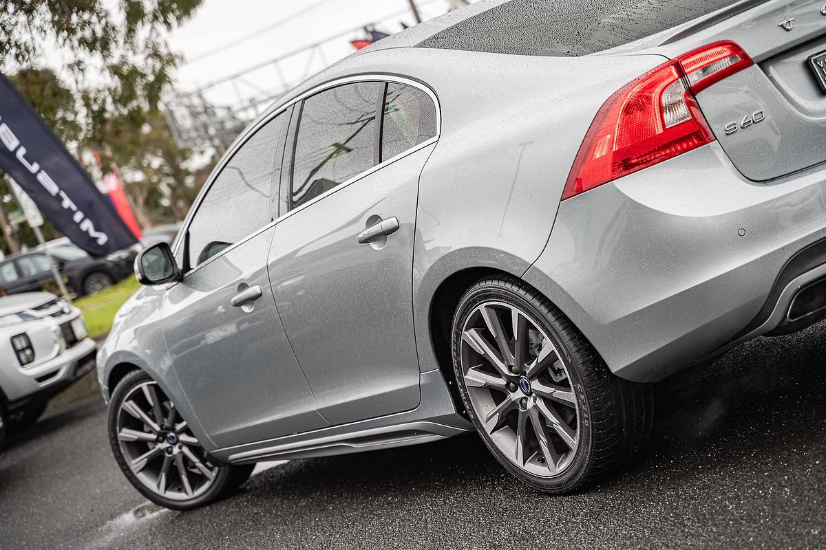 2015 Volvo S60 T5 Luxury