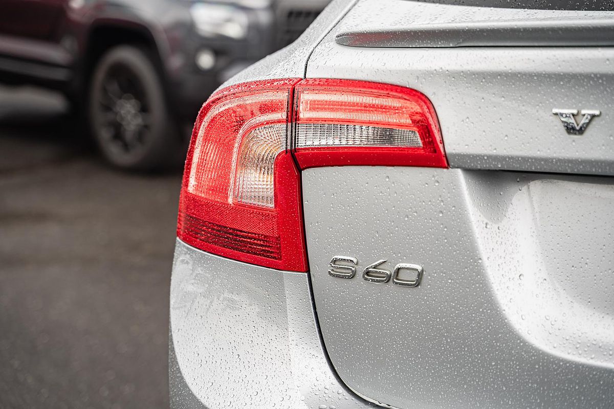 2015 Volvo S60 T5 Luxury
