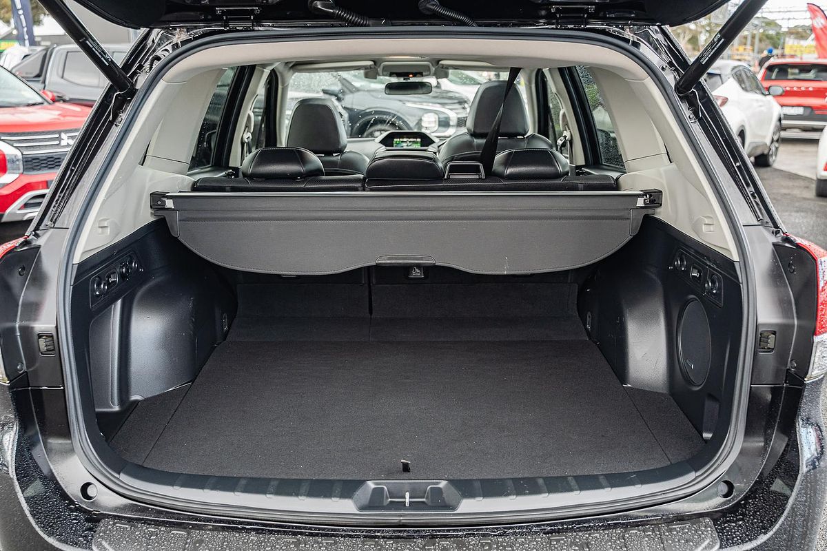 2019 Subaru Forester 2.5i-S S5
