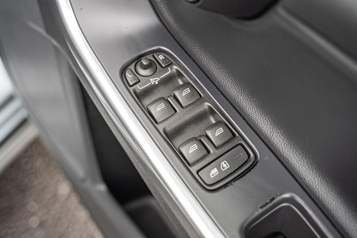 2015 Volvo S60 T5 Luxury