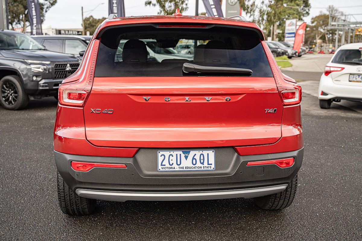 2021 Volvo XC40 T4 Inscription