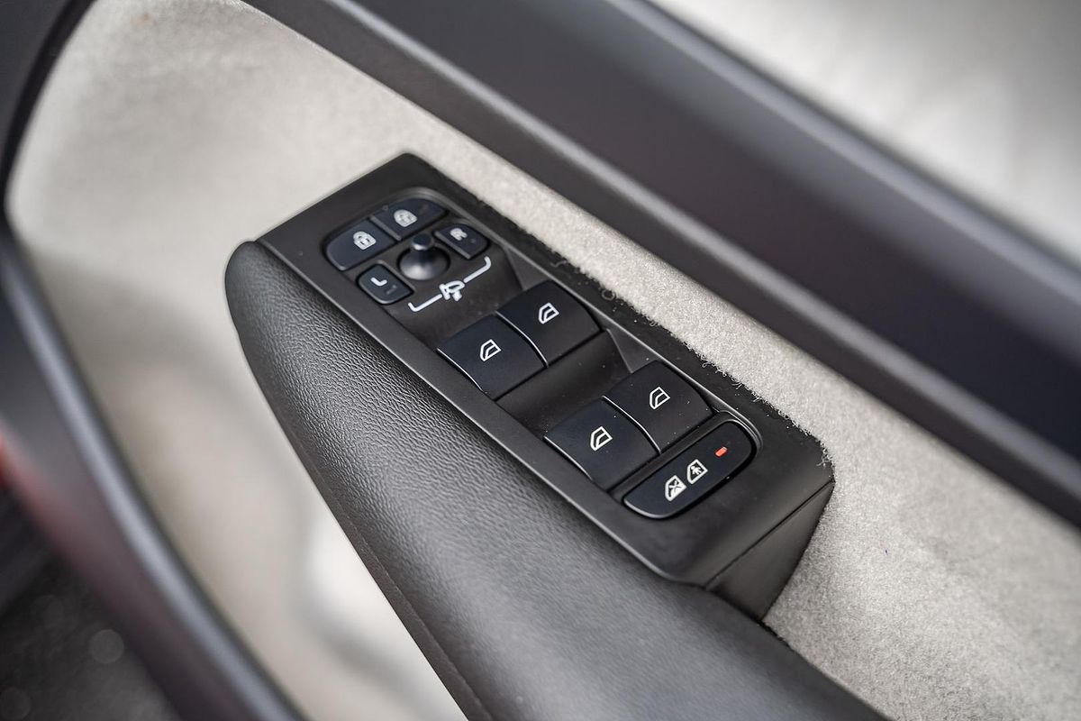 2021 Volvo XC40 T4 Inscription