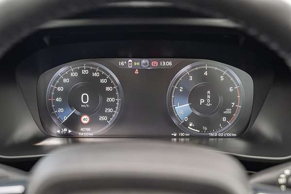 2021 Volvo XC40 T4 Inscription