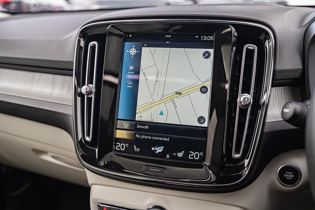 2021 Volvo XC40 T4 Inscription