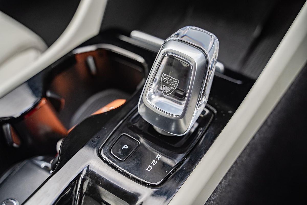 2021 Volvo XC40 T4 Inscription