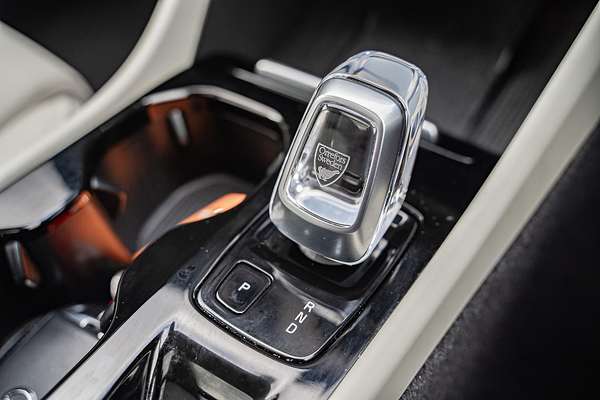 2021 Volvo XC40 T4 Inscription