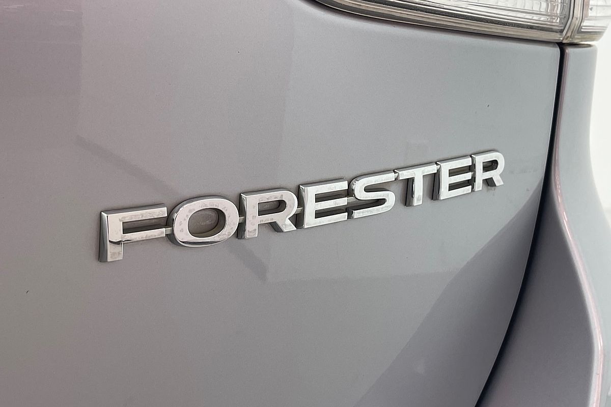 2020 Subaru Forester 2.5i-S S5