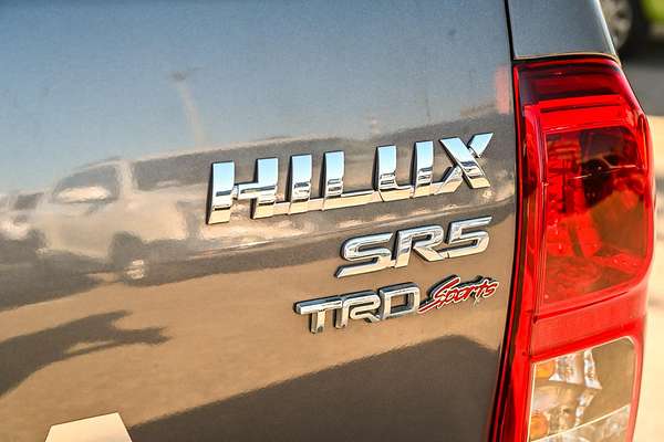 2016 Toyota Hilux SR5 GUN126R 4X4