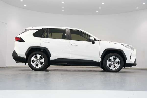 2019 Toyota RAV4 GX MXAA52R