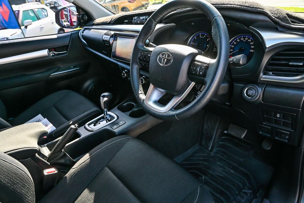 2016 Toyota Hilux SR5 GUN126R 4X4