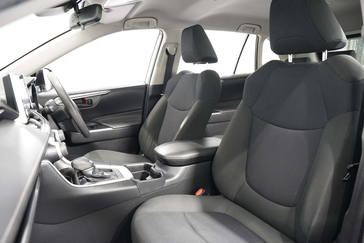2019 Toyota RAV4 GX MXAA52R