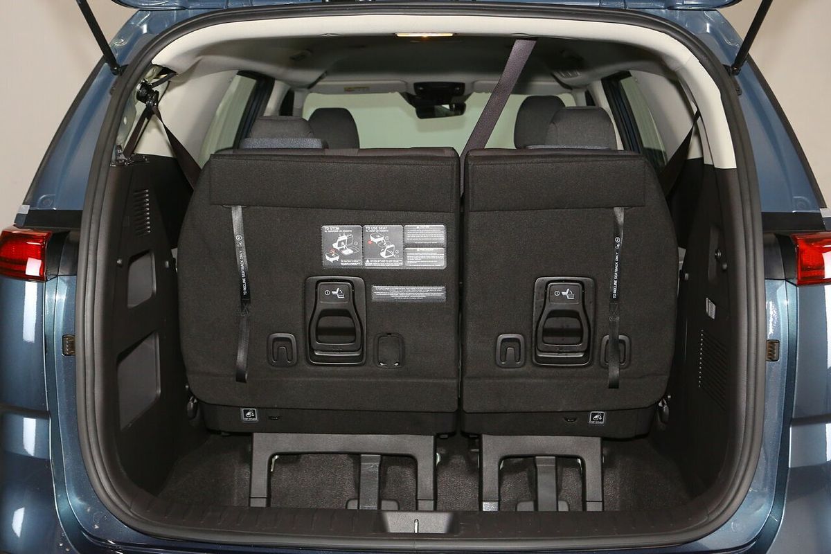 2023 Kia Carnival S KA4