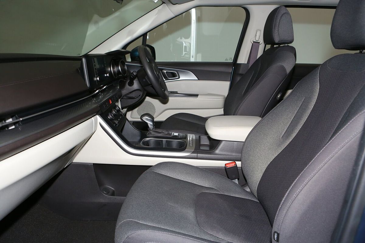 2023 Kia Carnival S KA4