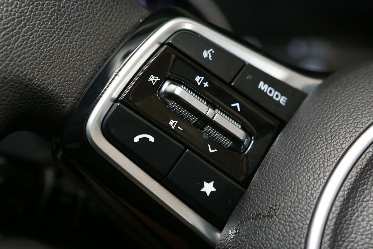 2023 Kia Carnival S KA4