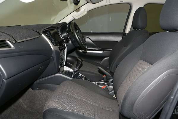 2020 Mitsubishi Triton GLS MR 4X4