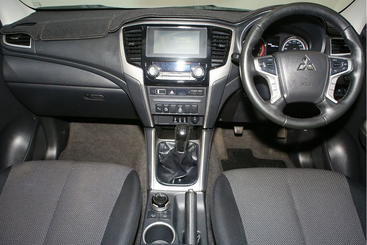 2020 Mitsubishi Triton GLS MR 4X4