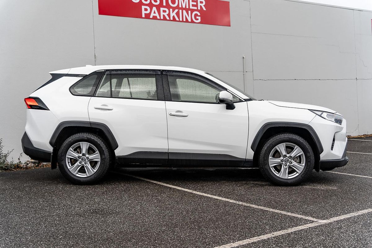 2021 Toyota RAV4 GX MXAA52R